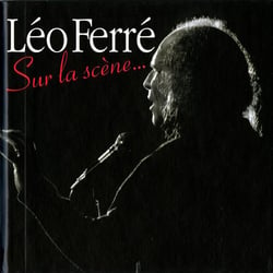 Sur la scène