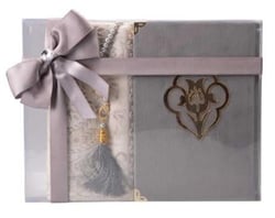 Moyen coffret gris : Coran/ tapis/ tasbih