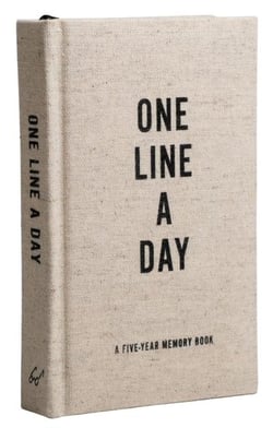 ONE LINE A DAY - A FIVE-YEAR MEMORY BOOK