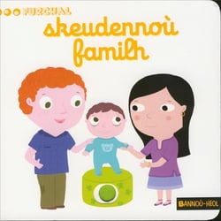 Skeudennoù familh