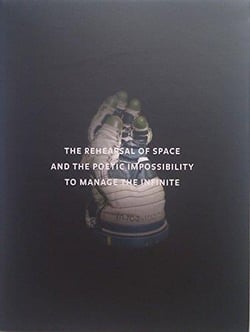 The rehearsal of space and the poetic impossibility to mage the infinite