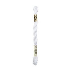 Fil à broder DMC - Coton perlé n°3 - Lumière blanche nacrée B5200