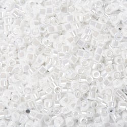 Perles Miyuki Delicas 11/0 - Tube de 7 g - Color DB-201 opaque luster - Créalia