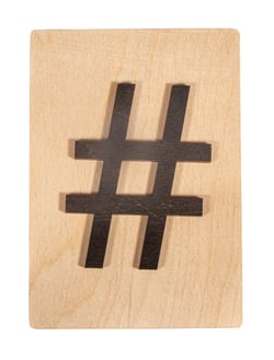 Symbole en bois # - Noir