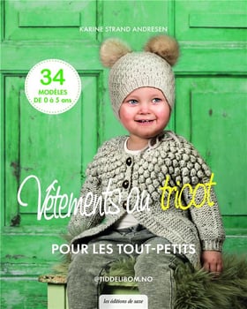Vêtements au tricot pour les tout-petits