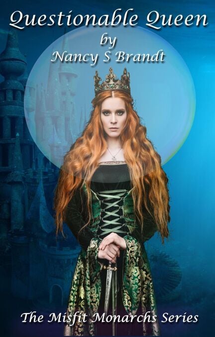 Questionable Queen - Misfit Monarchs, #2