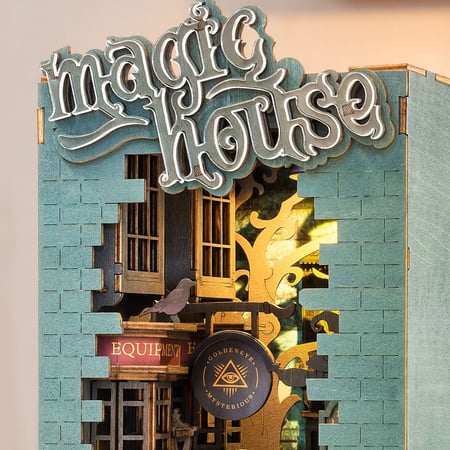 Maquette, Book Nook Magic House