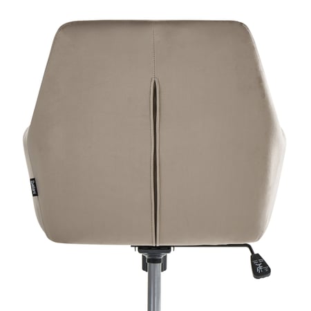 media/mkp/12b81329cee64639b6ba04c3f5f2dcad