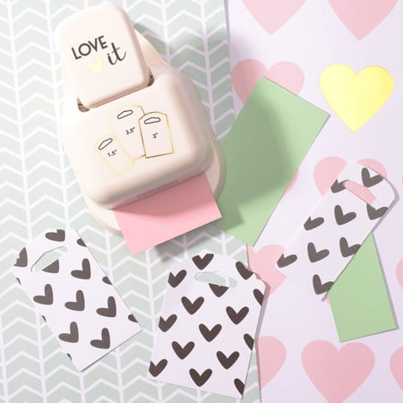 media/mkp/28f00c21b0584c3eb868e3c5054eeeeb