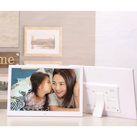 media/mkp/2a3d413eb0914cb1bb3ff8f92b995947