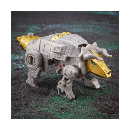 Transformers Legacy Evolution Core Class - Figurine Dinobot Slug 9 cm