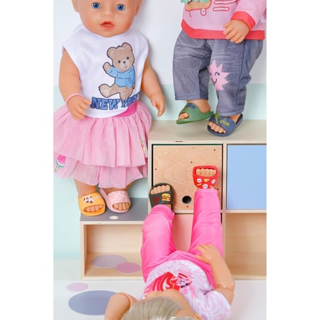 media/mkp/71c5cc8b8cd547b5a17a274a117a3d21