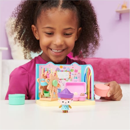 Gabby's Dollhouse Playset Deluxe Atelier Bébé Boîte - Figurines et mondes  imaginaires - Jeux d'imagination