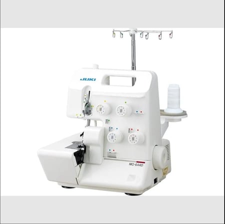 Machine a coudre Surjeteuse  Juki MO-654DEN
