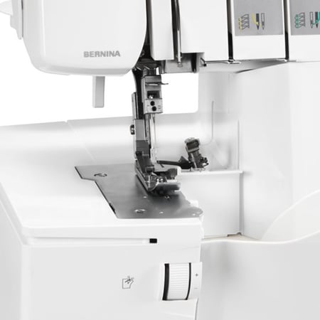 media/mkp/b15cb28ba8fd4cae88c22ec3d46d2c5d_79704