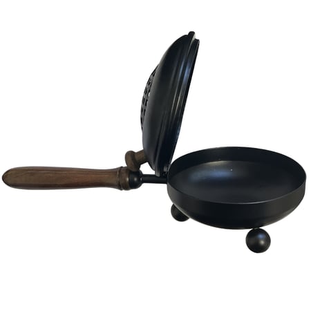 media/mkp/c4f904159d2a44baafaec76330c78bc8