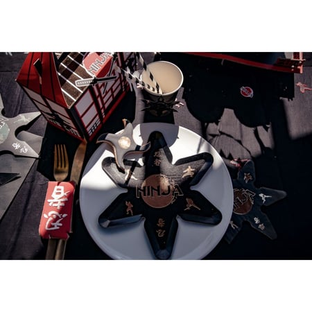 8 Assiettes Ninja Noir/Or