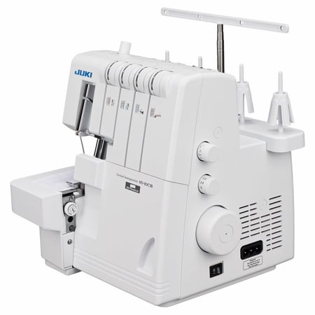 Surjeteuse Juki MO80CB