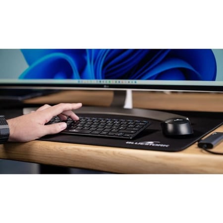 media/mkp/d9879d8c042648adbe92654c34049de0