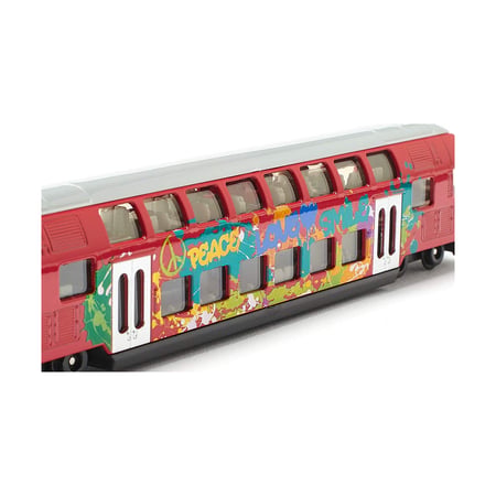 media/mkp/da79ca3a313a42e4acd1145db5c16304