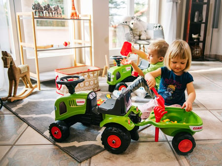 Porteur Tracteur Baby Claas avec remorque