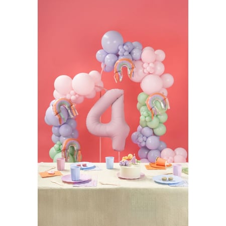 media/mkp/e9ceec7e8d534717b8ae91afaffdd82d