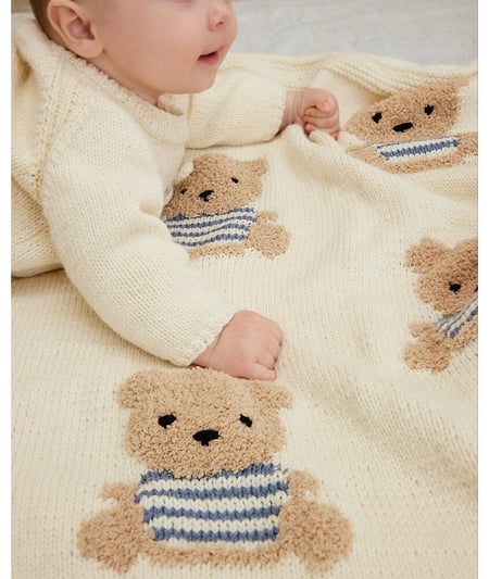 media/mkp/efa478cc99244916a6926761f0f5d9fb