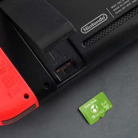 Carte microSDXC™ pour Nintendo Switch™ SanDisk - 64 Go - Yoshi