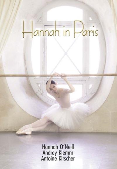 Hannah in Paris