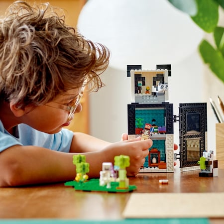 Le refuge panda Lego Minecraft 21245 - La Grande Récré