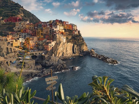 media/pim/1500p-vue-sur-les-cinque-terre-4005556162277_5.jpg
