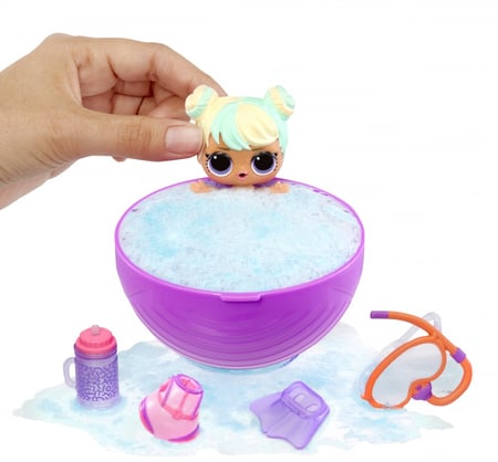 Mini poupee L.o.L Surprise Bubble Surprise Poupees 7 5cm modele aleatoire Jeux de recre Cultura