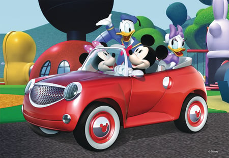 media/pim/2x12p-mickey-minnie-et-amis-4005556075652_8.jpg