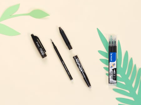 Set de 3 recharges Pilot FriXion Point Pointe fine Bleu - Recharges encre  stylos et stylos plume à la Fnac