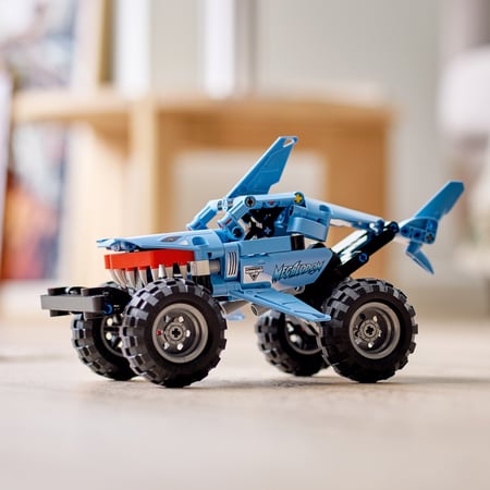  LEGO Technic Monster Jam Collection 66712 Model, Building Kit,  2-in-1 Pull Back Toy, Megalodon, Grave Digger, El Toro Loco and Max-D  Monster Trucks, Ages 7+, 949 Pieces (2022), Multicolor : Toys & Games