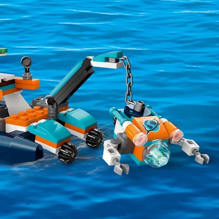 LEGO City Le Bateau d'Exploration Sous-Marine 60377 LEGO : la boîte à Prix  Carrefour