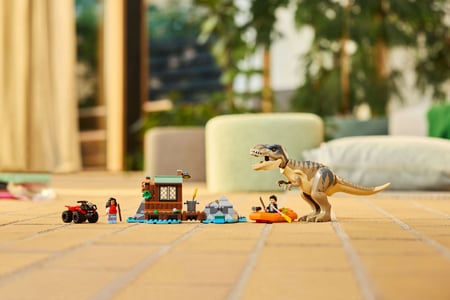 LEGO® 76975 - Le T. rex et l’évasion sur la rivière - Jurassic World