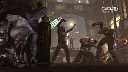 media/pim/batman-arkham-city-5051889287544_8.jpg