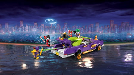 media/pim/batman-confidentiel-5702015870528_9.jpg