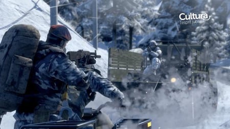 media/pim/battlefield-bad-company-2-classics-5030931101663_7.jpg