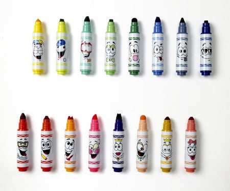 media/pim/bte-16-mini-feutres-dessin-16-mini-feutres-pointe-fantaisie-boite-0071662087098_5.jpg