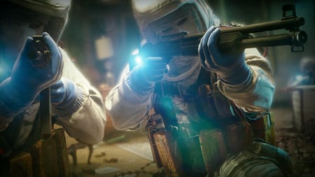 media/pim/compil-rainbow-six-siege-3307216028482_5.jpg