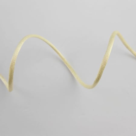 media/pim/cordon-de-satin-ivoire-nacre-2-mm-360068_1.jpg