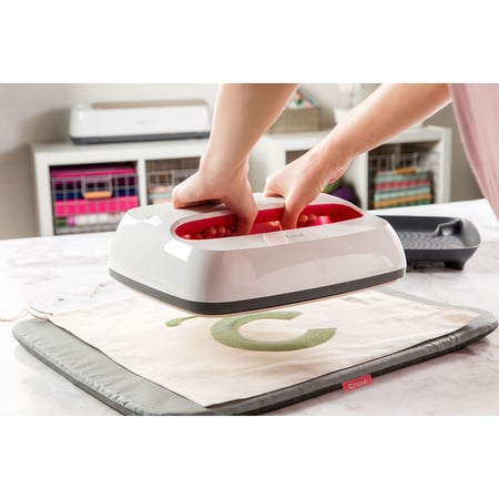 media/pim/cricut-easypress-grand-format-0093573619540_2.jpg