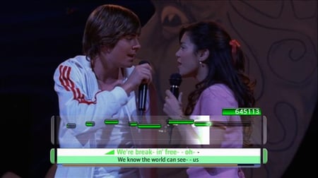media/pim/disney-sing-it-high-school-musical-ps2-ical-8717418185220_2.jpg
