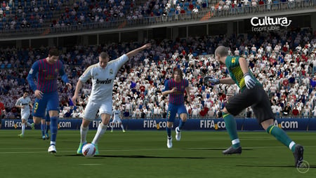 media/pim/ea-sports-fifa-football-5030931105920_3.jpg