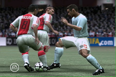 media/pim/fifa-07-ps2-5030931051401_2.jpg