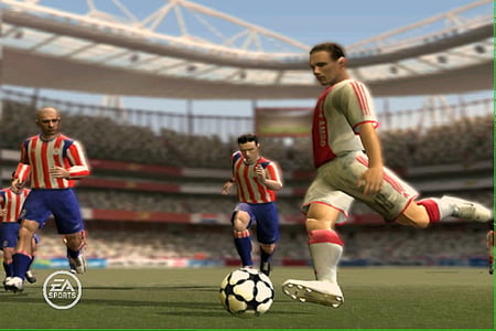 media/pim/fifa-07-ps2-5030931051401_5.jpg