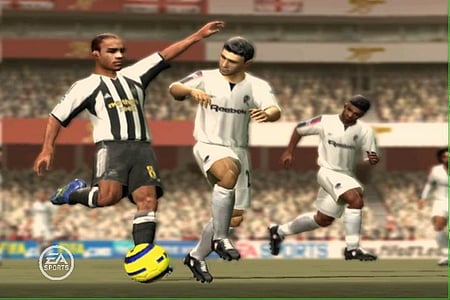 media/pim/fifa-07-ps2-5030931051401_9.jpg