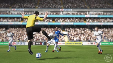 media/pim/fifa-11-platinum-5030931099441_7.jpg